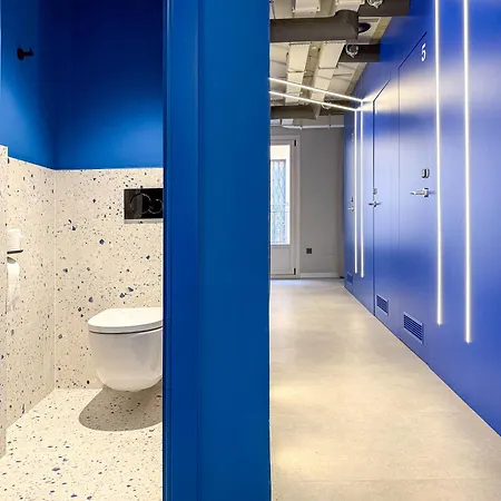 Coeo Hernan Ruiz Rooftop Pool Hostel