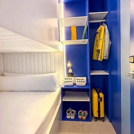 Coeo Hernan Ruiz Rooftop Pool Hostel Malaga